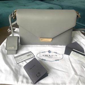 ♠️SOLD♠️ Prada Ingrid Shoulder Bag